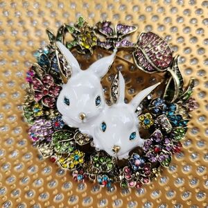 High Fashion Easter Bunnies Brooch/Pin